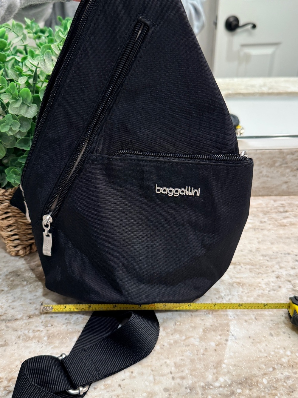 Baggallini Black Sling Belt Bag with Front Zip Pocket - Picture 2 of 5